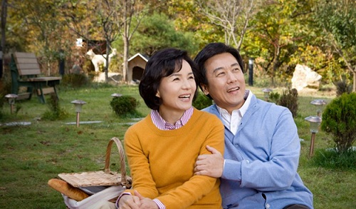 Phải chăng sau 40 tuổi người ta mới thực sự là vợ chồng?