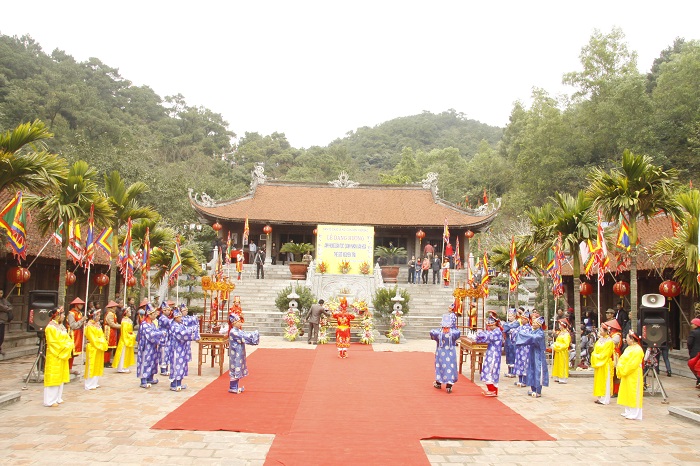 Hội mùa thu Lục Ðầu Giang