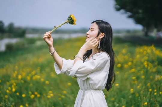 Ba cung hoàng đạo nữ với vẻ đẹp và trí tuệ mà ai cũng muốn cưới