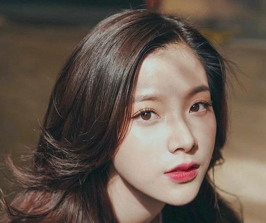 Những cung Hoàng sinh ra đã thông minh hơn người, nhờ có thêm chỉ số cảm xúc mà tự tạo mệnh phượng hoàng, khuynh đảo thiên hạ