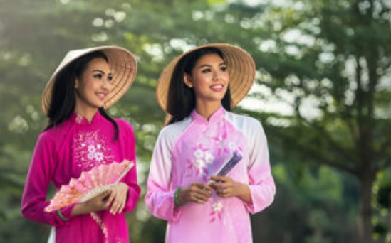 Làm người: Không hiểu thì đừng nói loạn, hiểu rồi thì đừng nói nhiều, có lời thì từ từ nói