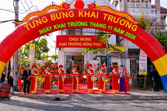 Chi tiết xem ngày khai trương tháng 11/2026 Bính Ngọ theo tuổi 12 con giáp